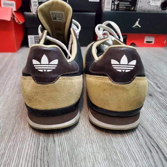 Adidas Marun - Picture 3 of 4